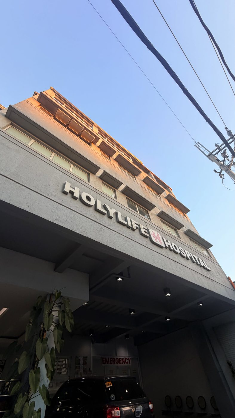 Holylife Hospital entrance on Pres. Quezon St., Pasig